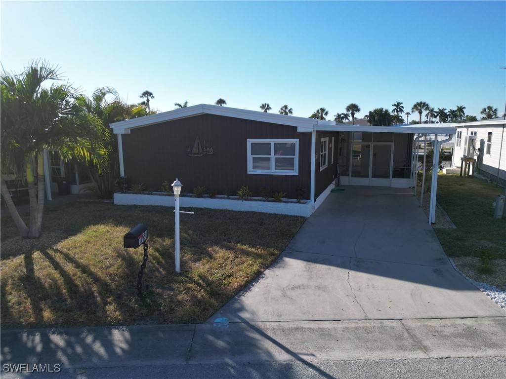 Fort Myers Beach, FL 33931,17650 Bryan CT