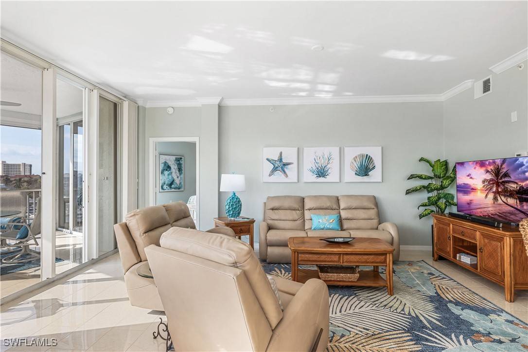 Fort Myers Beach, FL 33931,170 Lenell RD #401