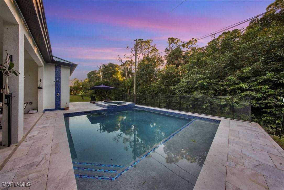 Bonita Springs, FL 34135,28033 Oak LN