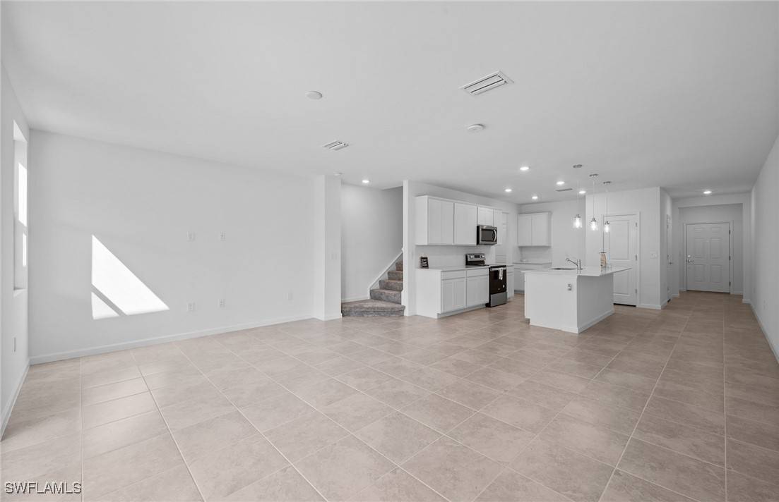 Cape Coral, FL 33909,1650 Lake Jessup CIR