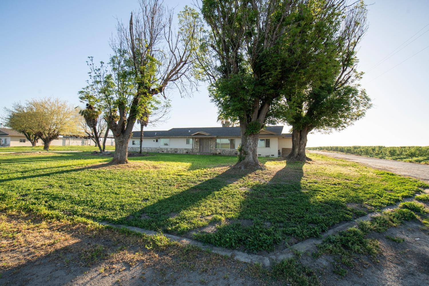 Visalia, CA 93291,29800 Road 60