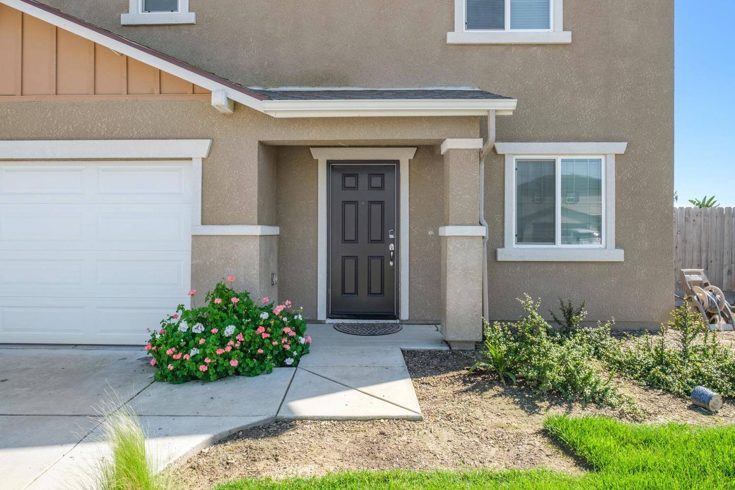 Dinuba, CA 93618,1882 Florence AVE