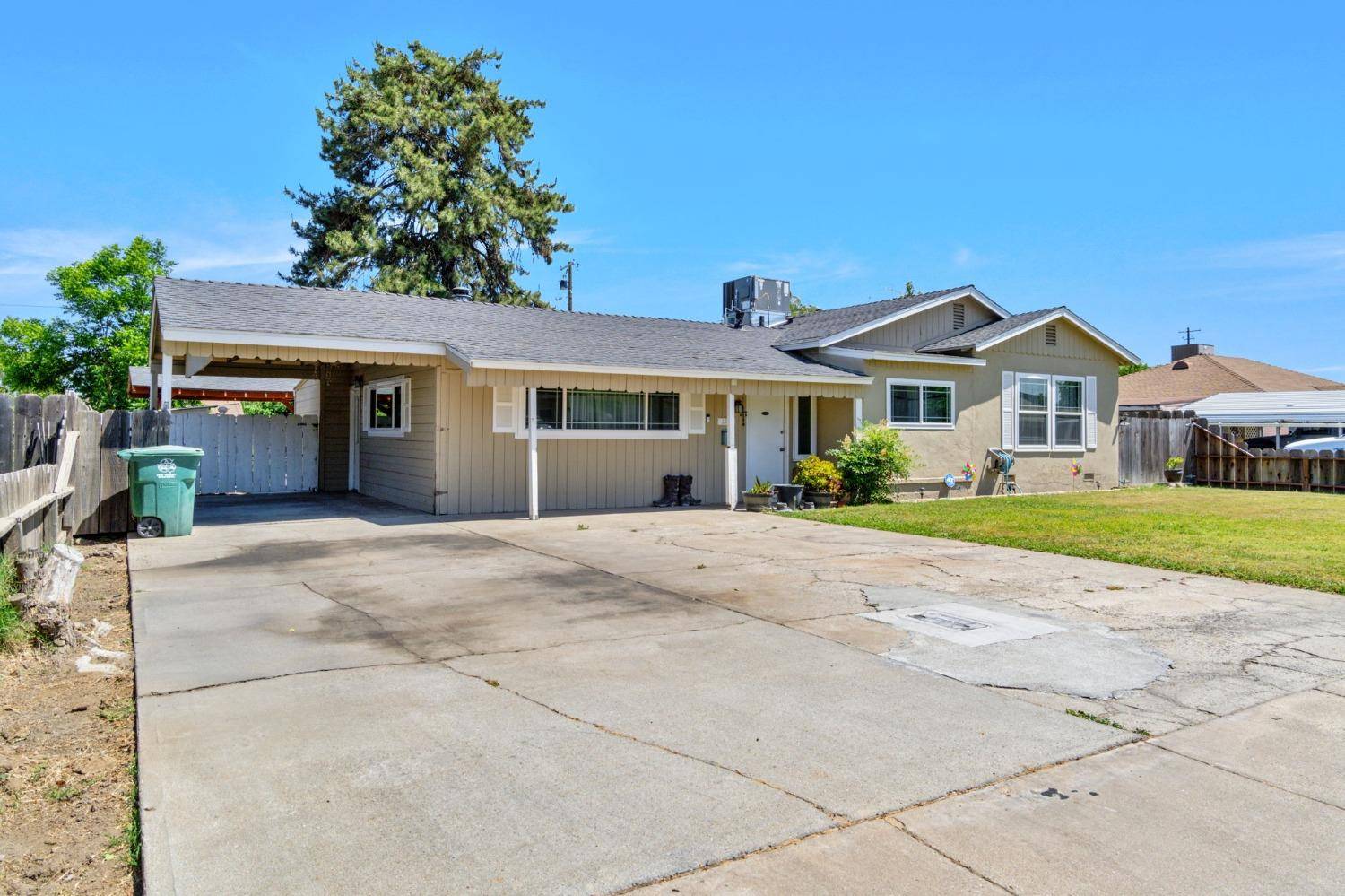 Chowchilla, CA 93610,1513 Roosevelt DR