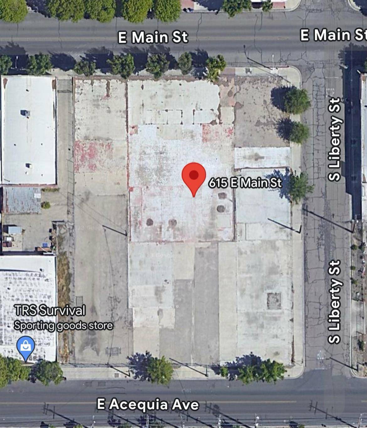 Visalia, CA 93292,615 E Main ST