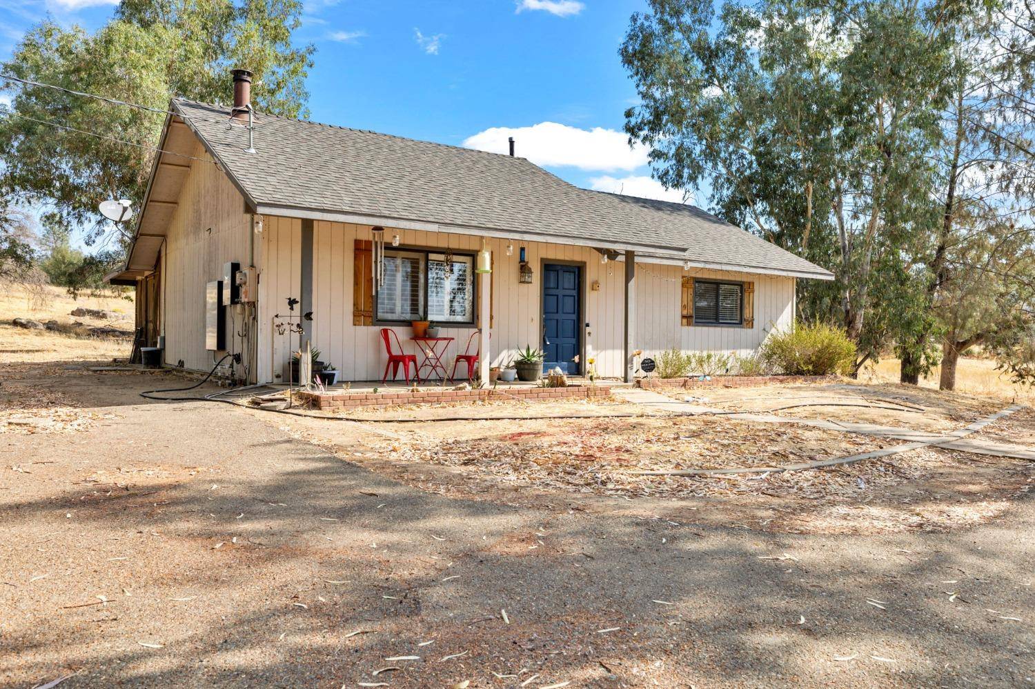 Coarsegold, CA 93614,44417 Dove CT