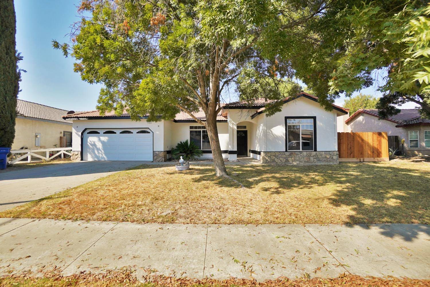 Lemoore, CA 93245,1133 Cousins CT