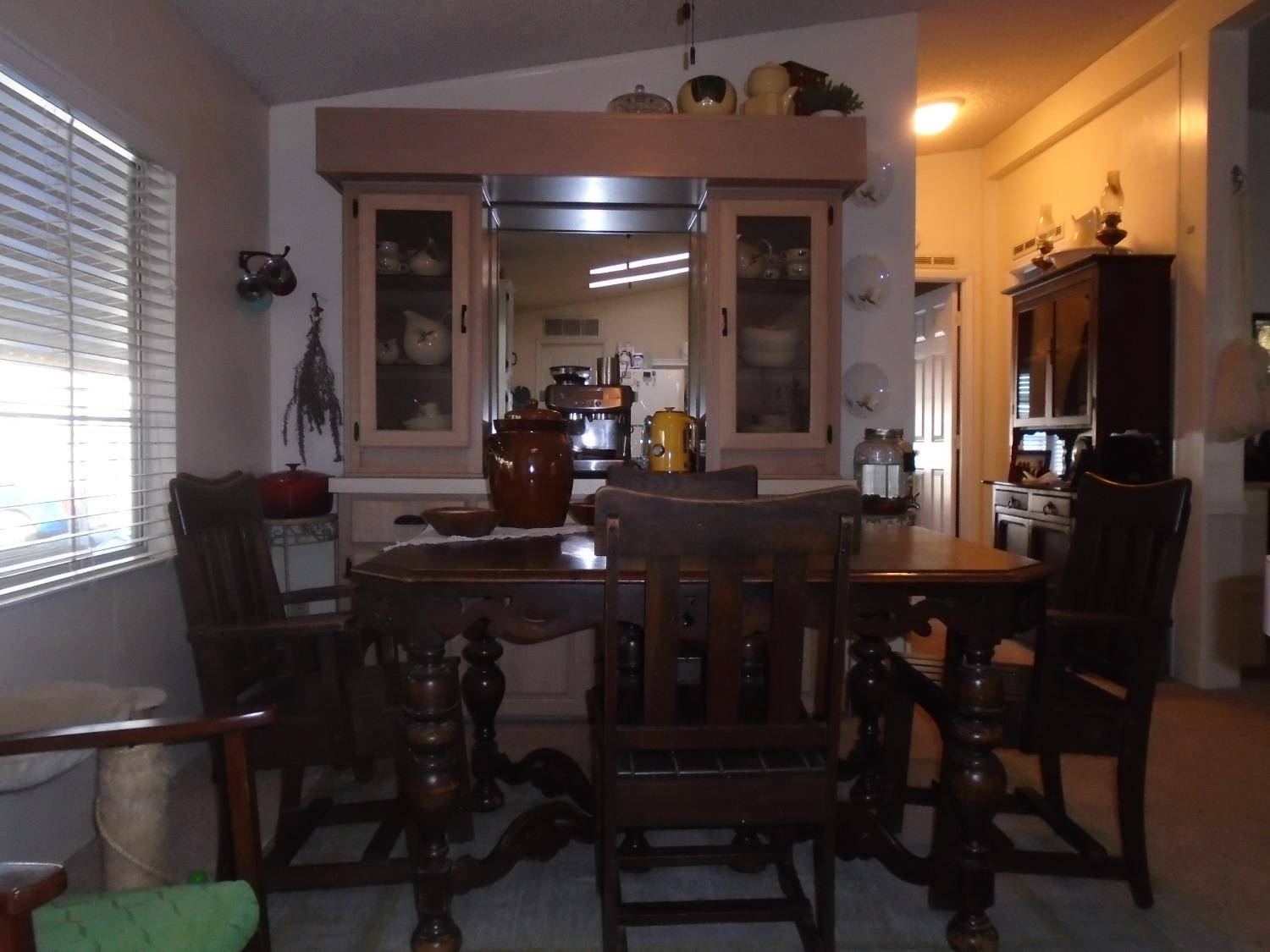 Hanford, CA 93230,860 E Grangeville BLVD #23