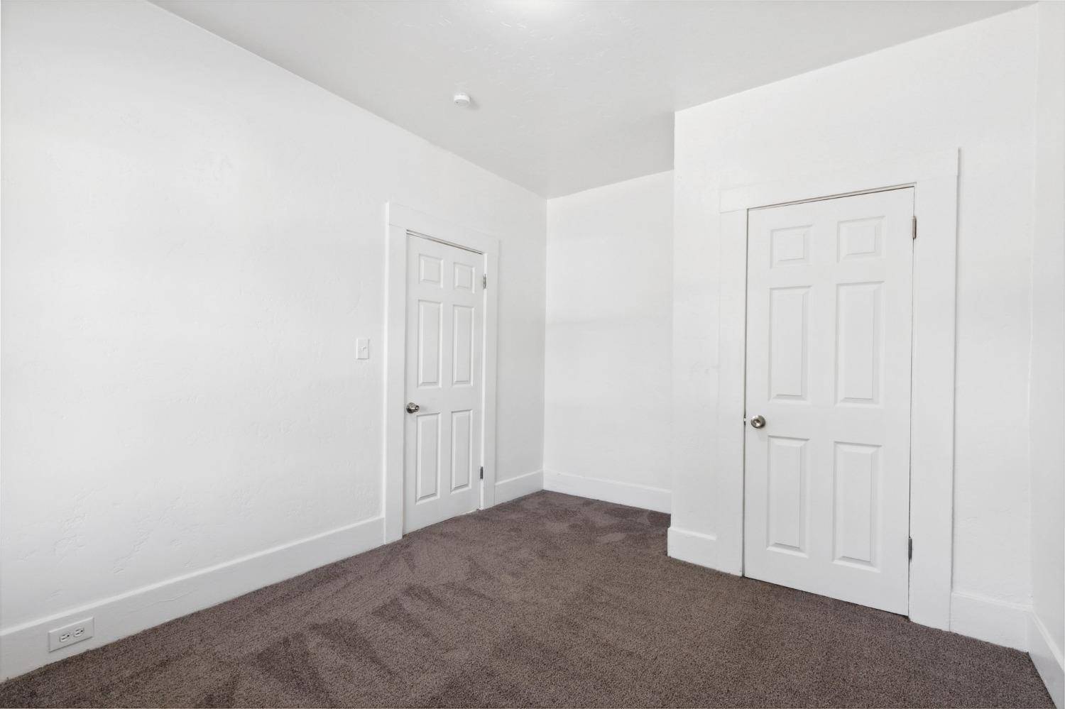 Fresno, CA 93702,832 S 4th ST