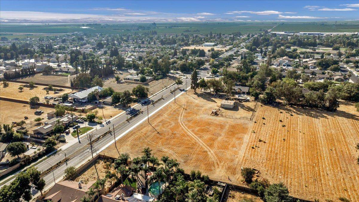 Kerman, CA 93630,14510 W Kearney BLVD