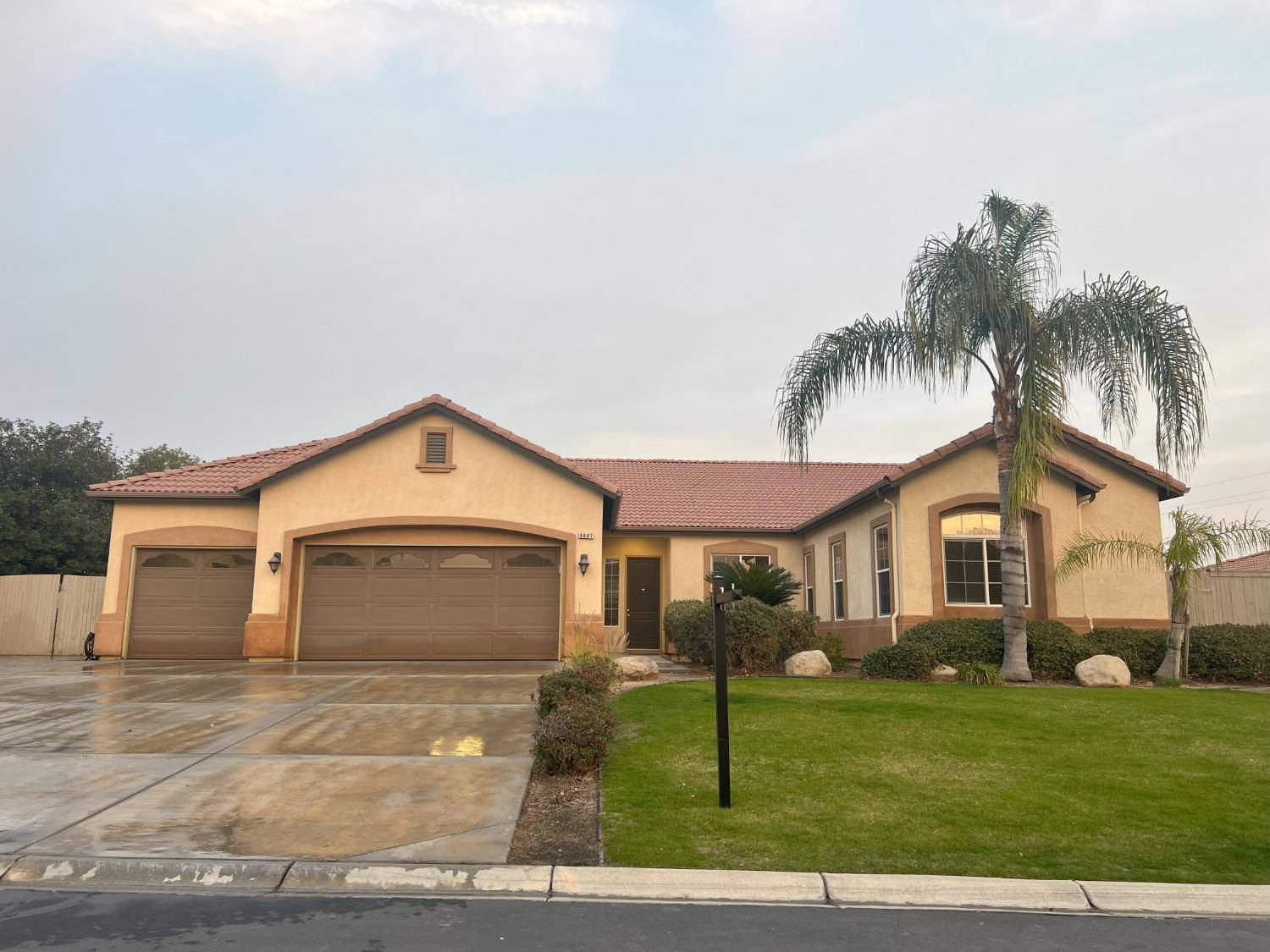 Bakersfield, CA 93306,6607 Carracci LN