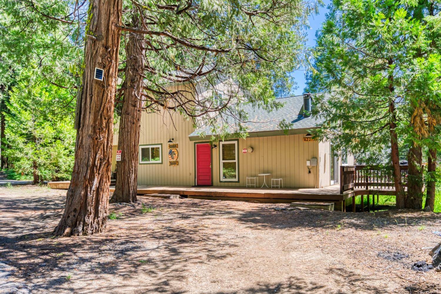 Shaver Lake, CA 93664,42213 Rock Ledge RD
