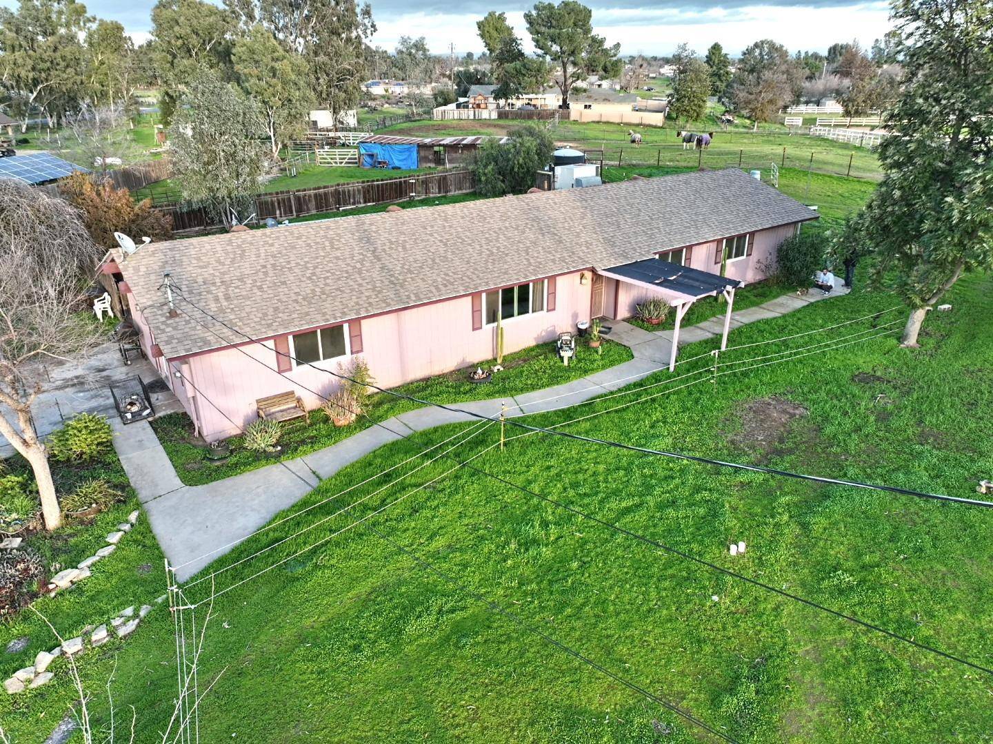 Madera, CA 93636,16935 Mark RD