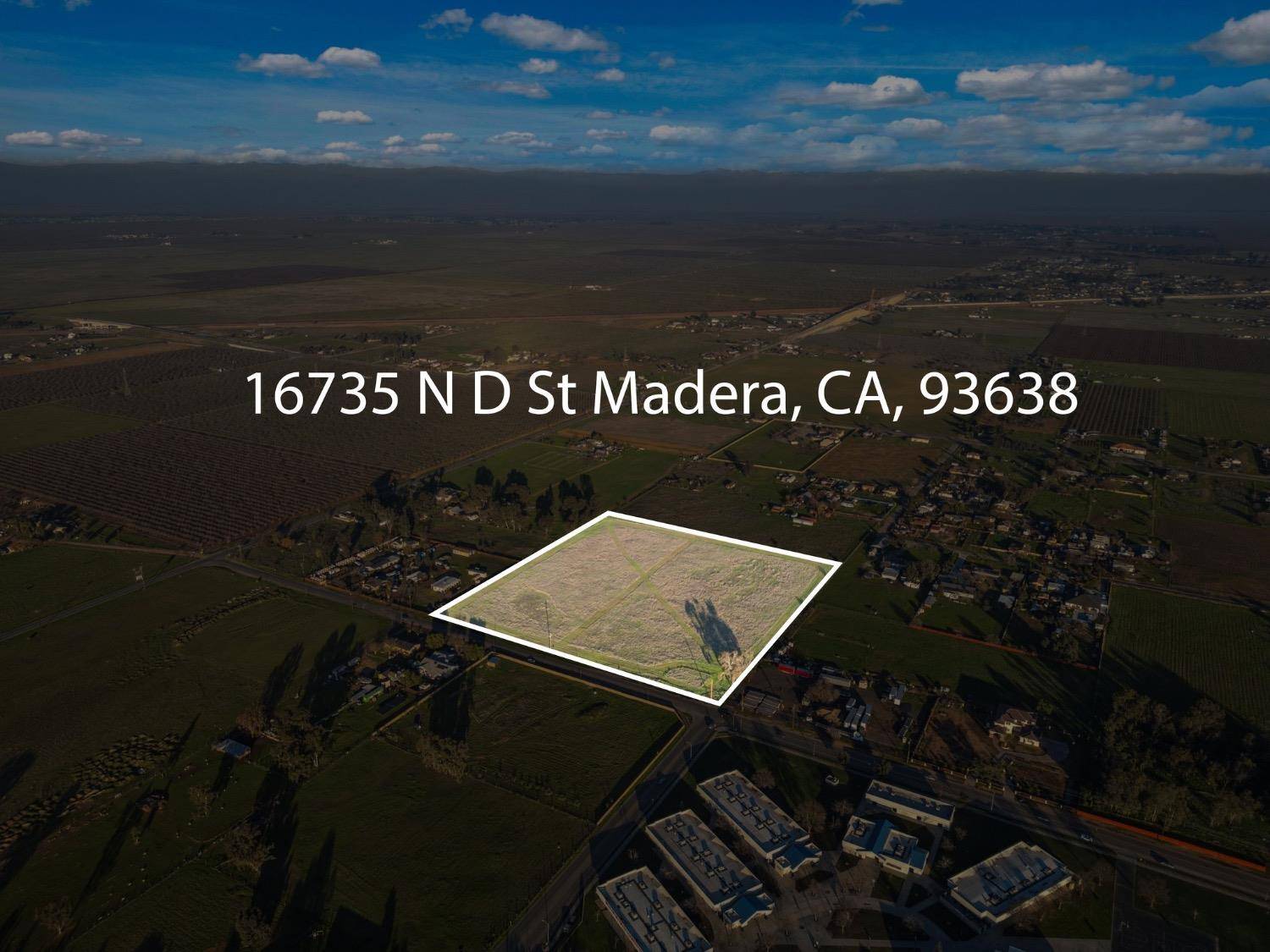 Madera, CA 93638,16735 N D ST