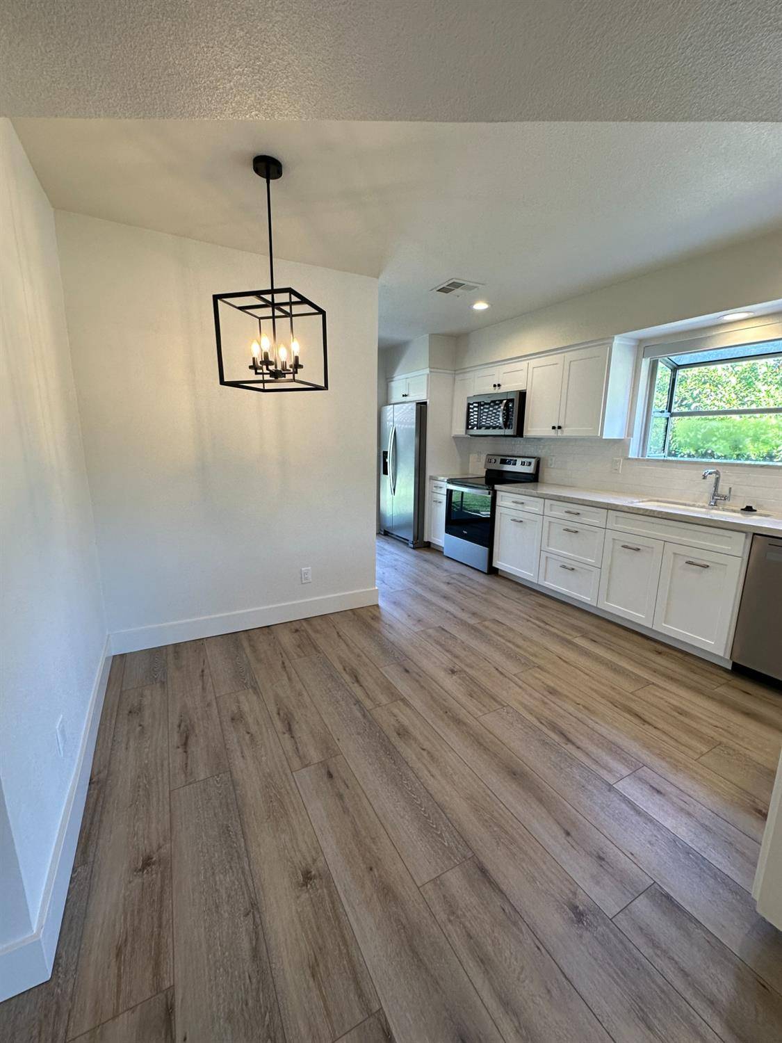 Fresno, CA 93704,645 E Ramona WAY
