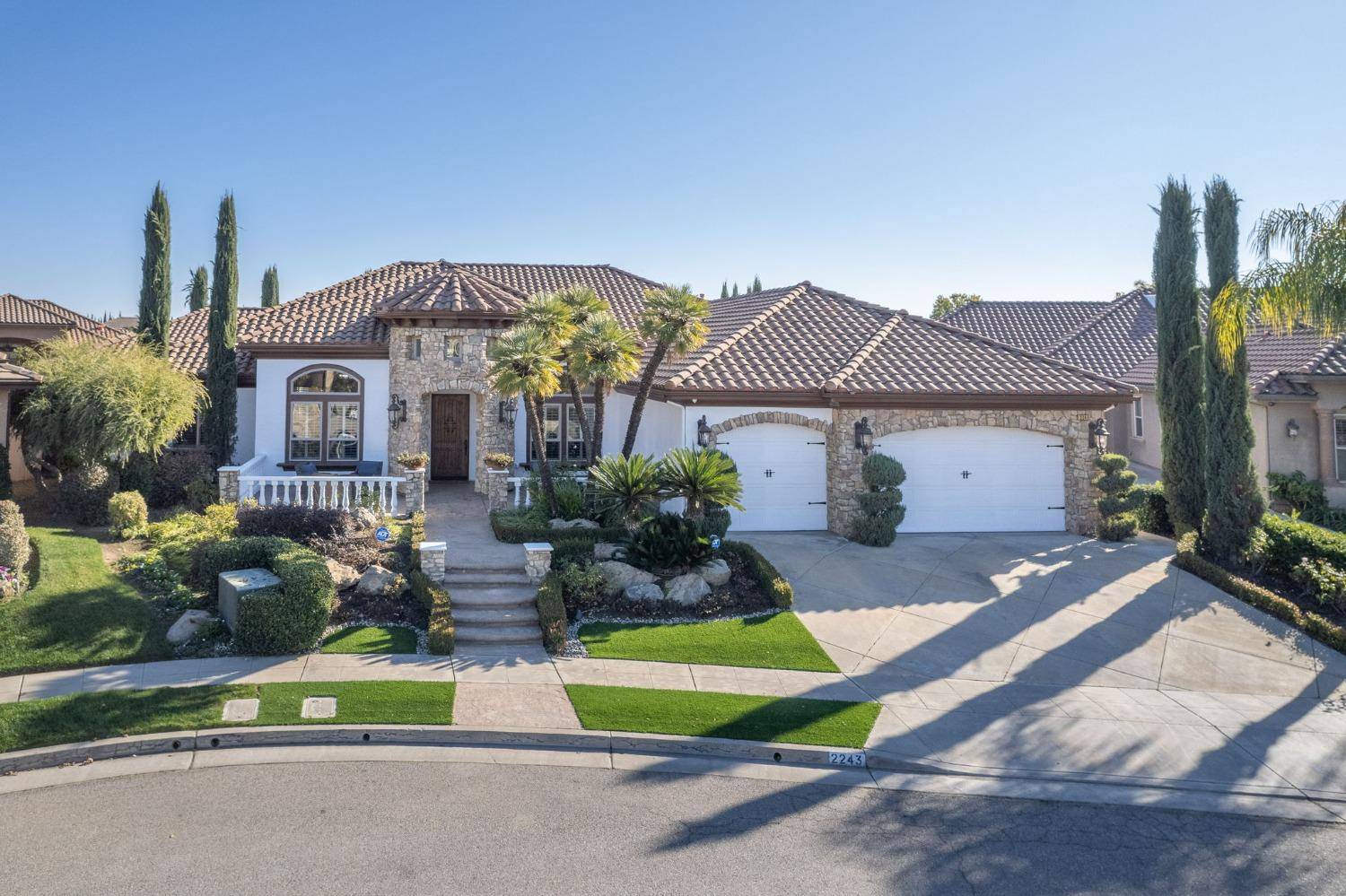 Fresno, CA 93730,2243 E Carnoustie AVE