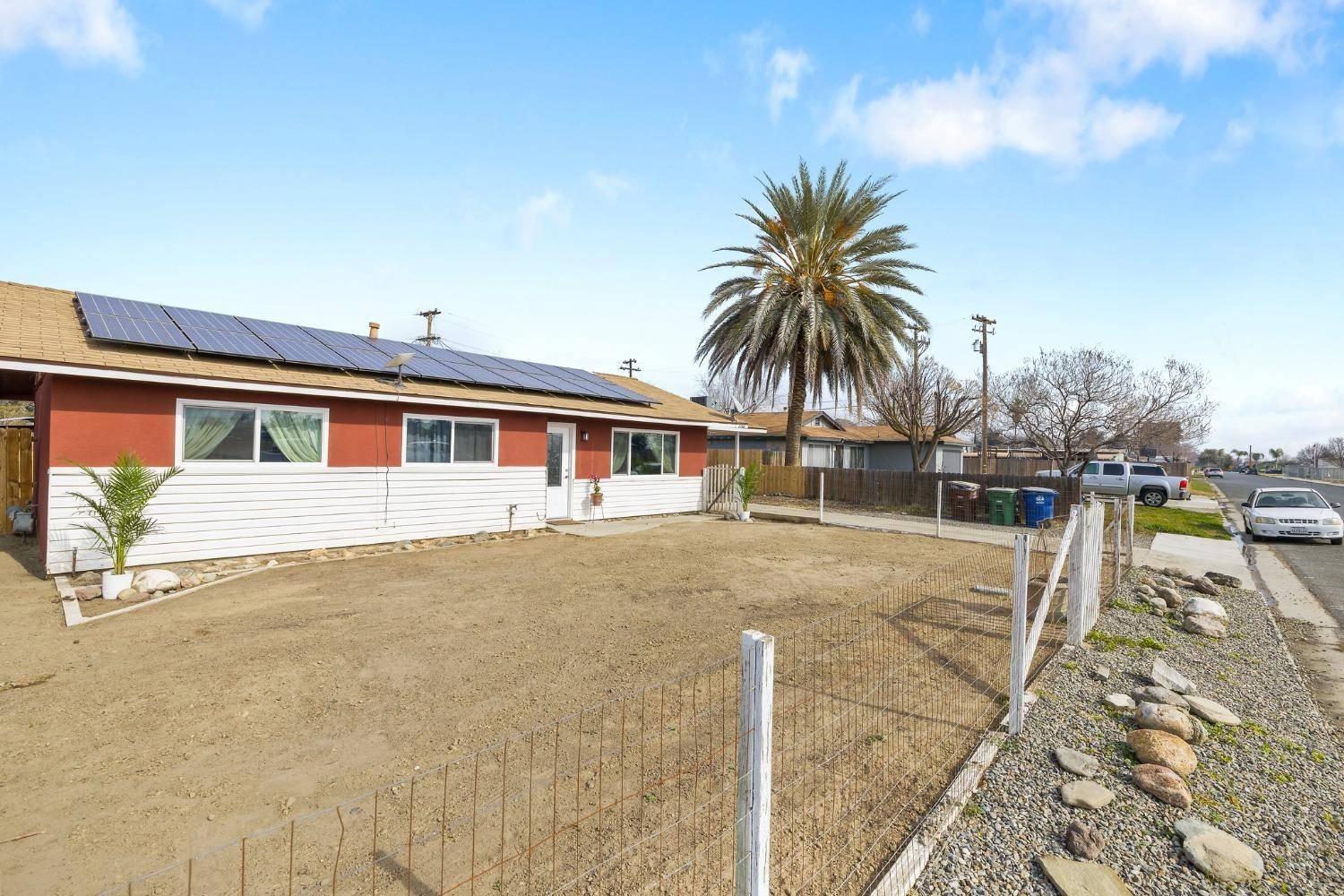 Stratford, CA 93266,20364 1st ST