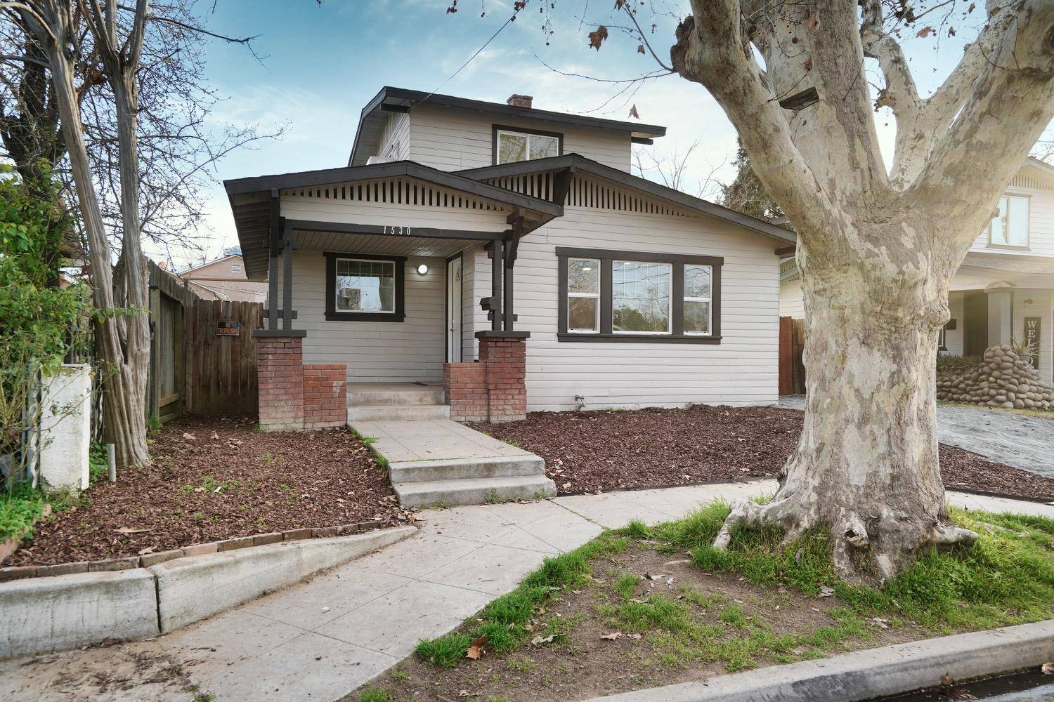 Fresno, CA 93728,1530 E Home AVE