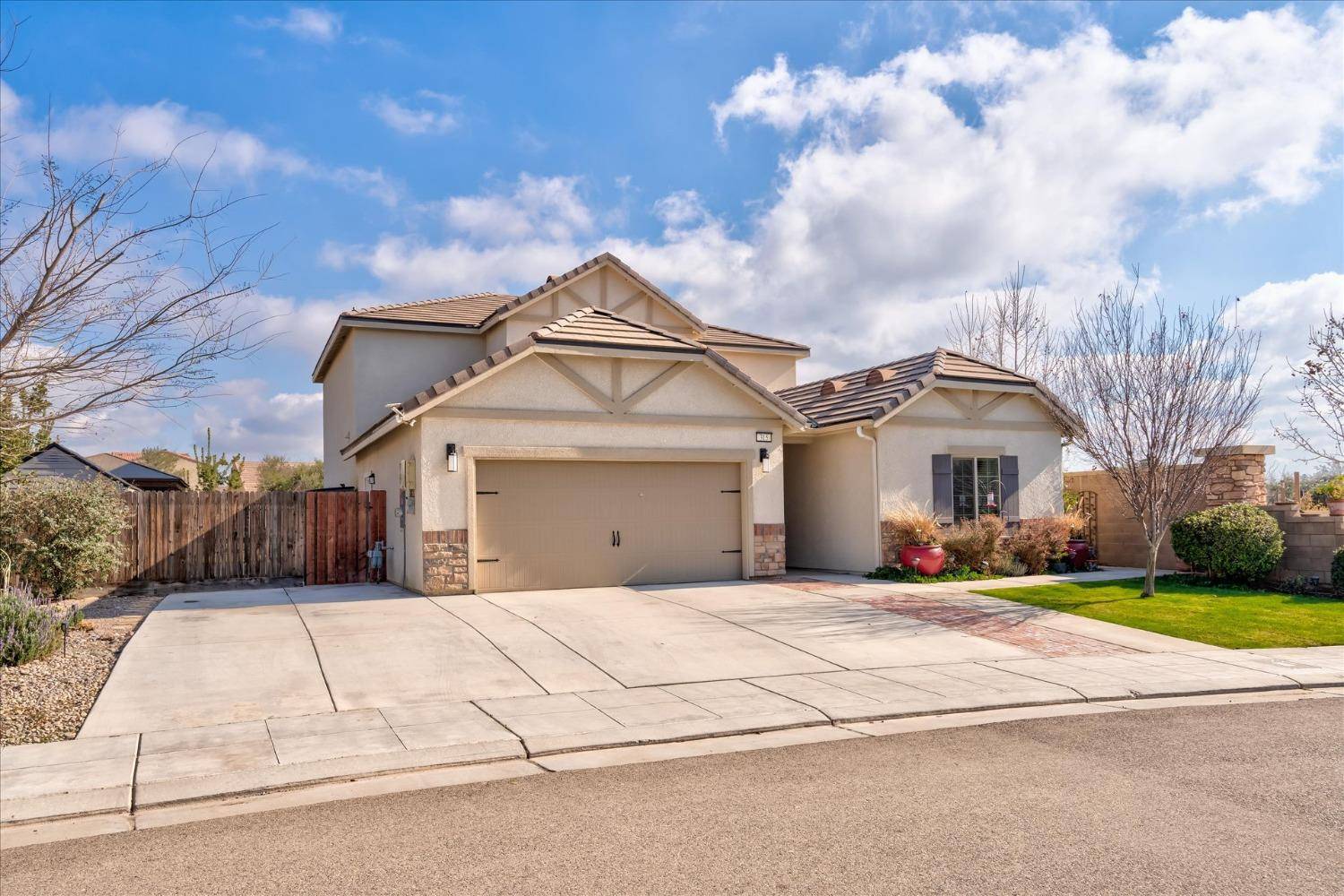 Madera, CA 93636,315 Timberline WAY