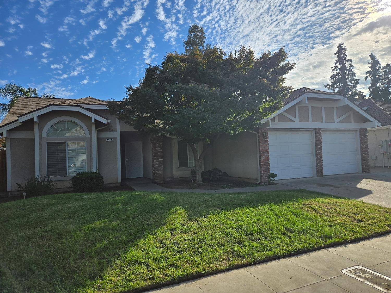 Fresno, CA 93720,1415 E Portland AVE