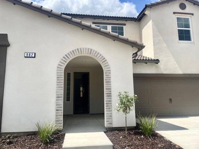Madera, CA 93636,882 Thunder RD