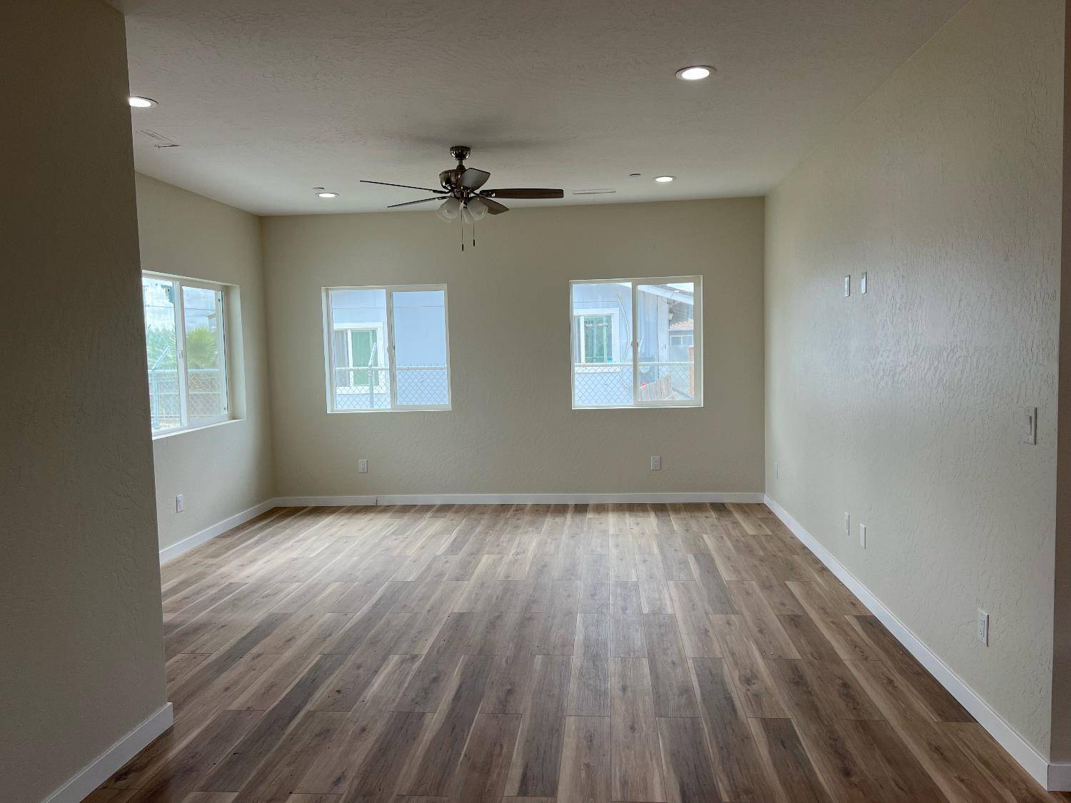Corcoran, CA 93212,516 Josephine