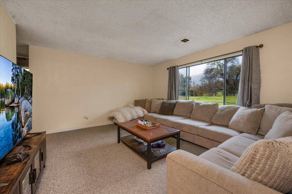Tollhouse, CA 93667,34661 Lodge RD