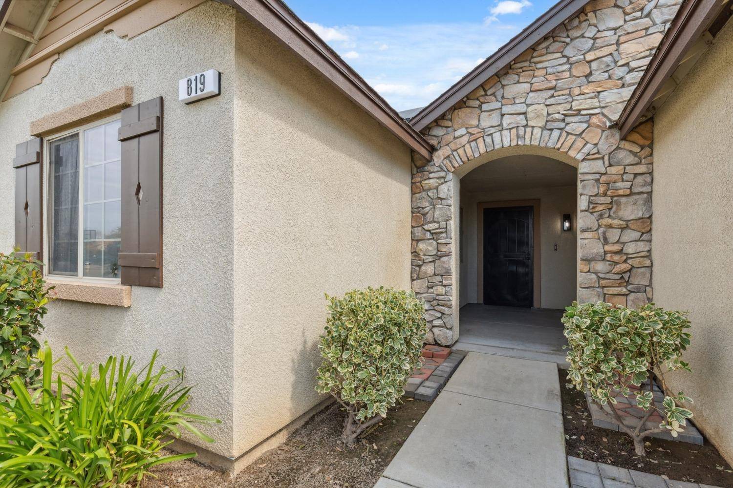 Fowler, CA 93625,819 Hill AVE