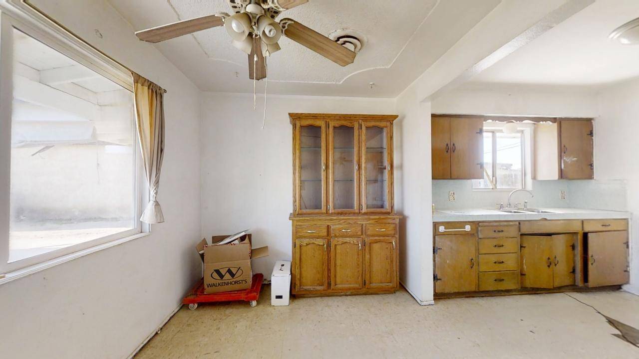 Huron, CA 93234,17069 Myrtle AVE