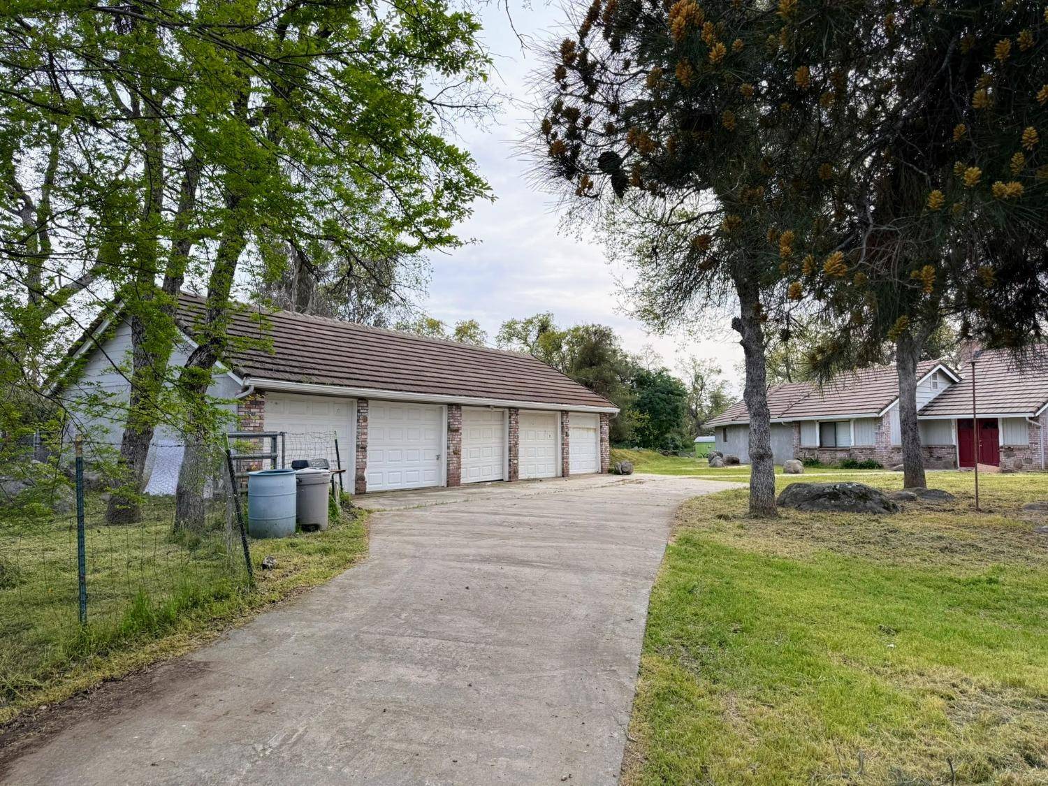 Yokuts Valley, CA 93675,47409 Thunderhill LN