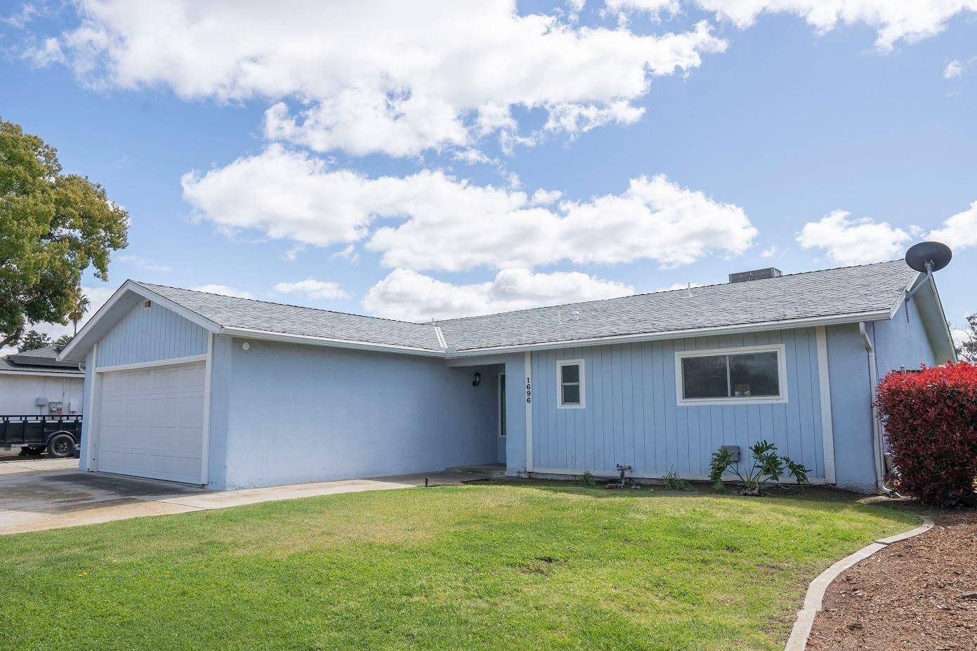 Clovis, CA 93611,1696 Griffith AVE