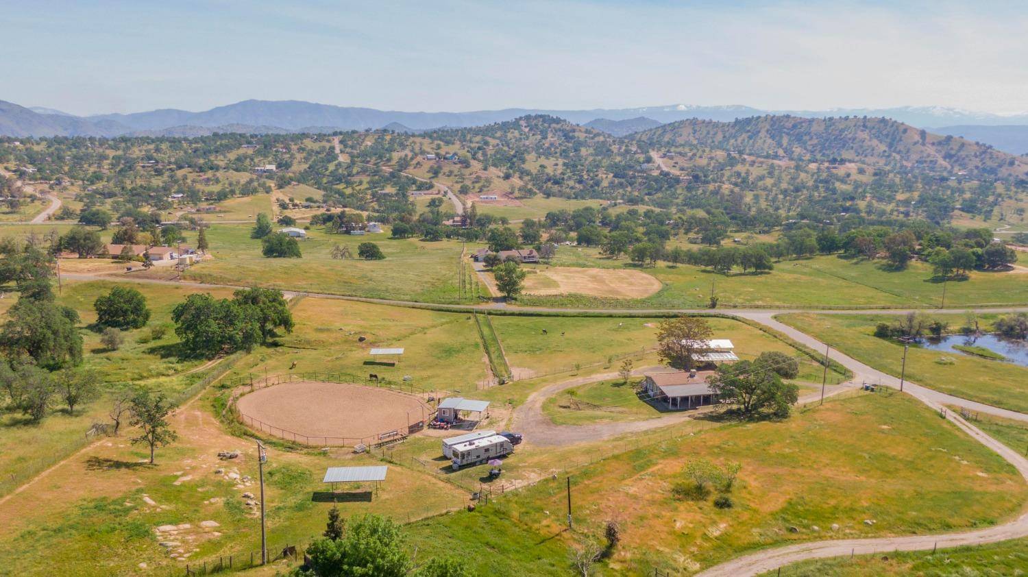 Yokuts Valley, CA 93675,33077 Wolverine LN
