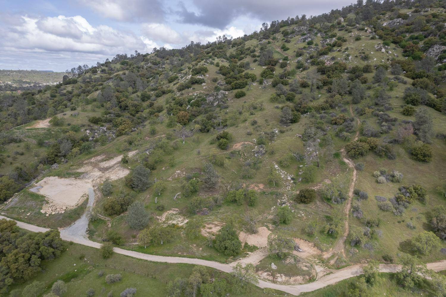 Auberry, CA 93602,0 Aunt Julia