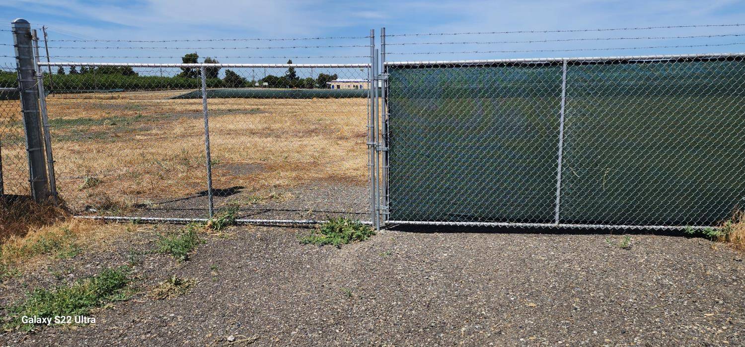 Fresno, CA 93706,618 S Hughes AVE