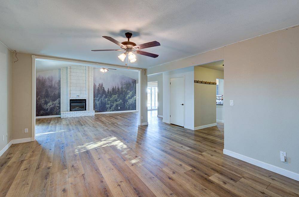 Clovis, CA 93611,1852 Escalon AVE