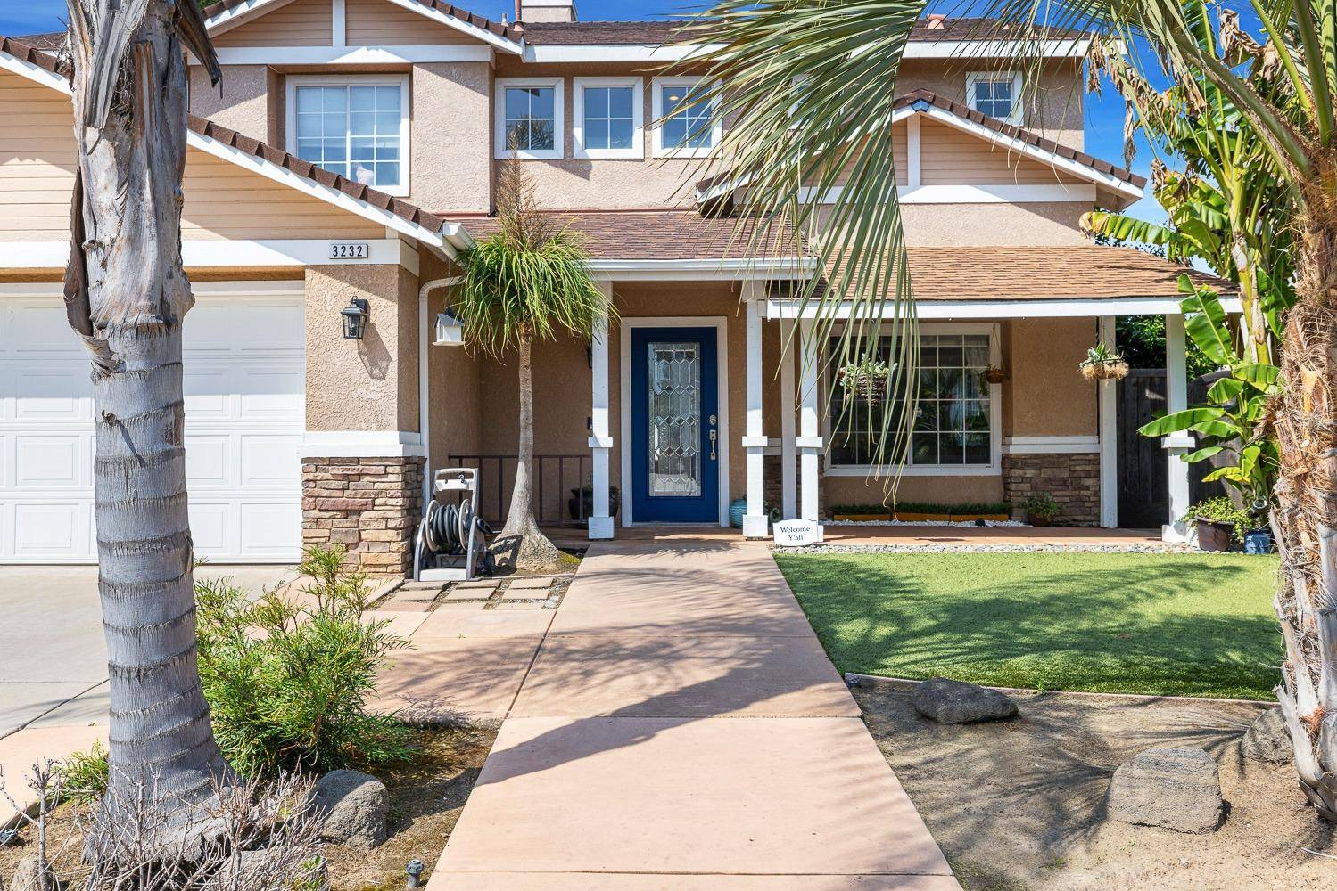 Clovis, CA 93611,3232 Greenfield AVE