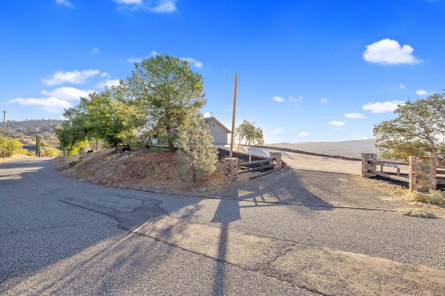 Coarsegold, CA 93614,40246 Powder Horn LN
