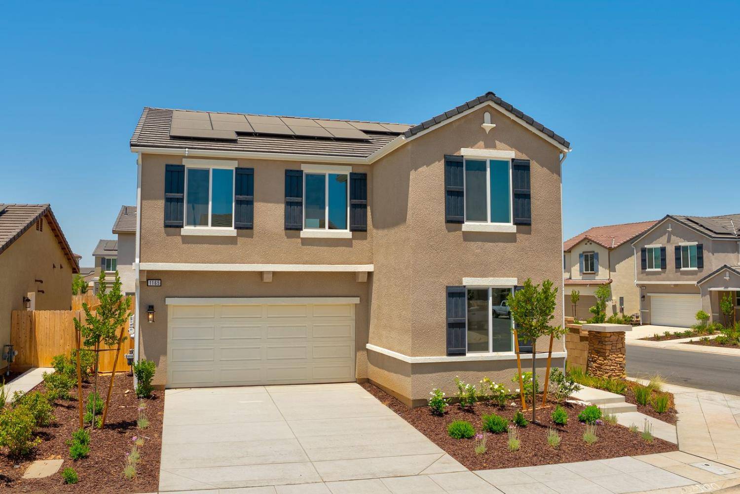 Madera, CA 93636,1165 Grant AVE