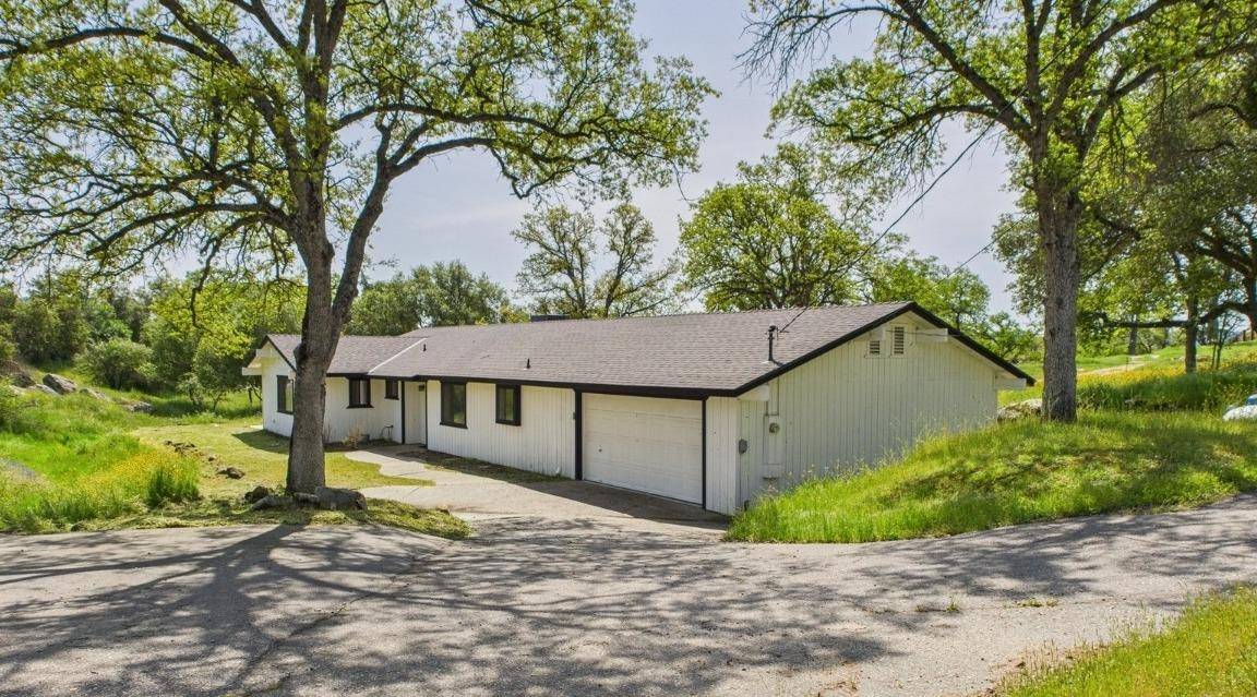 Coarsegold, CA 93614,43642 Crystal Cave CIR