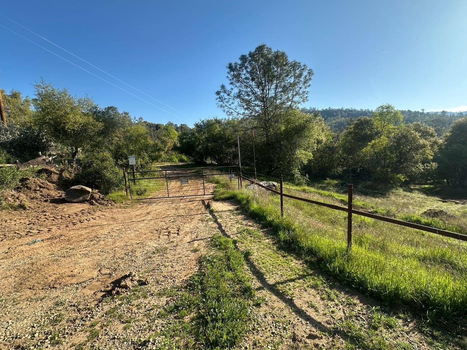 Coarsegold, CA 95614,34395 Old Hickory LN