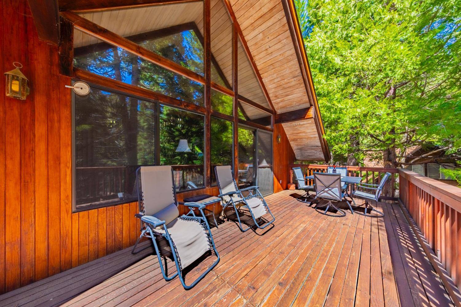 Fish Camp, CA 93623,1163 Silvertip LN