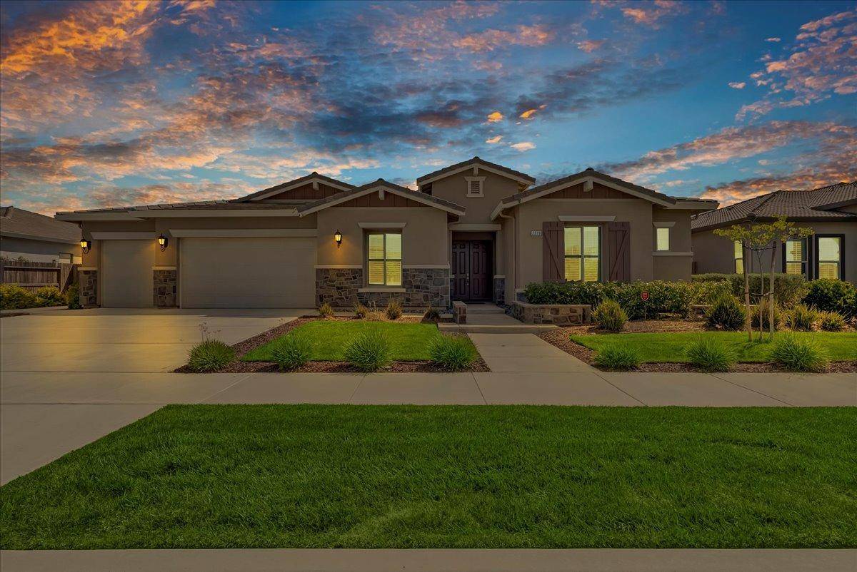 Hanford, CA 93230,2219 W Malone ST