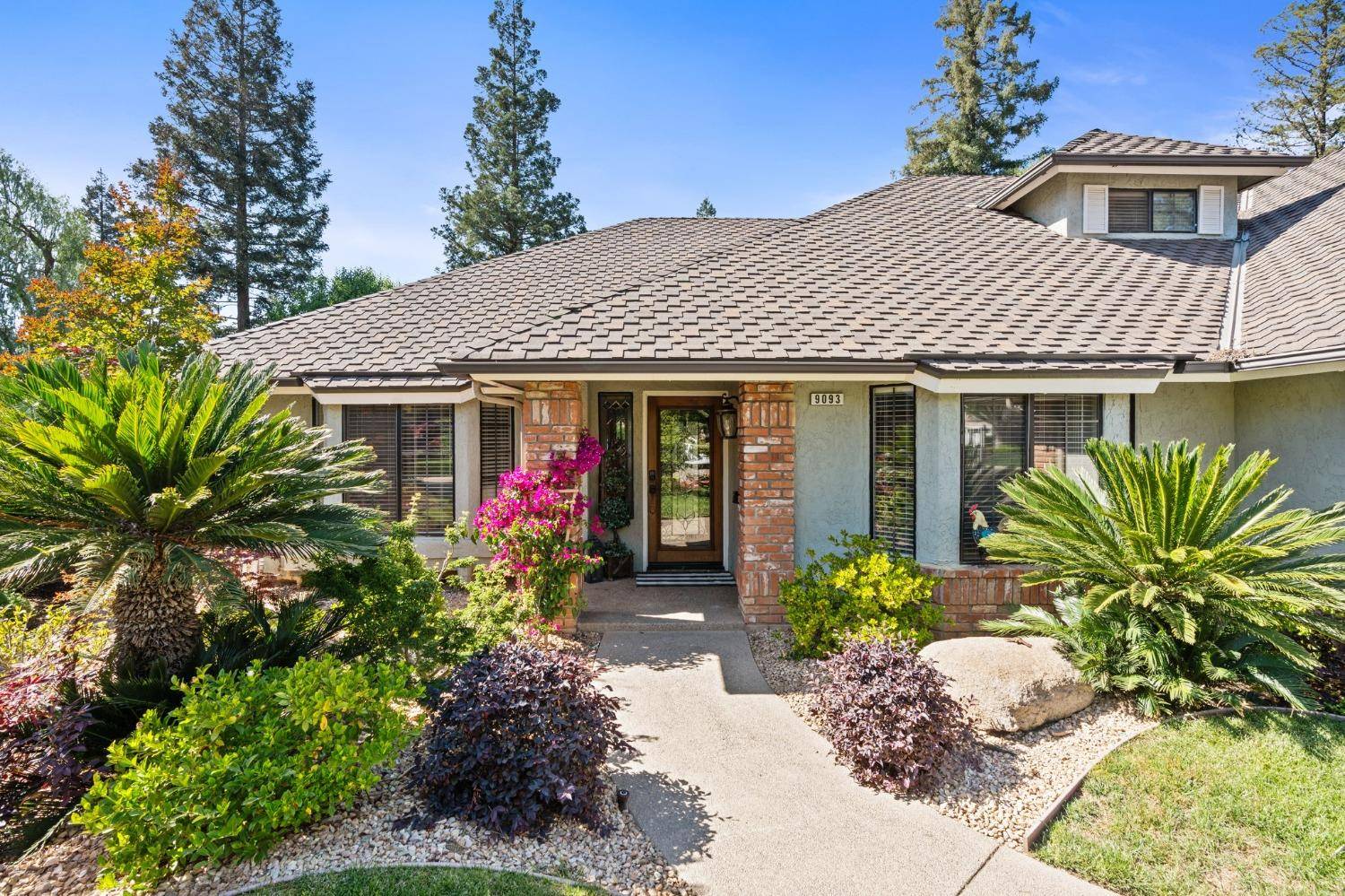 Fresno, CA 93720,9093 N Cherryhill LN