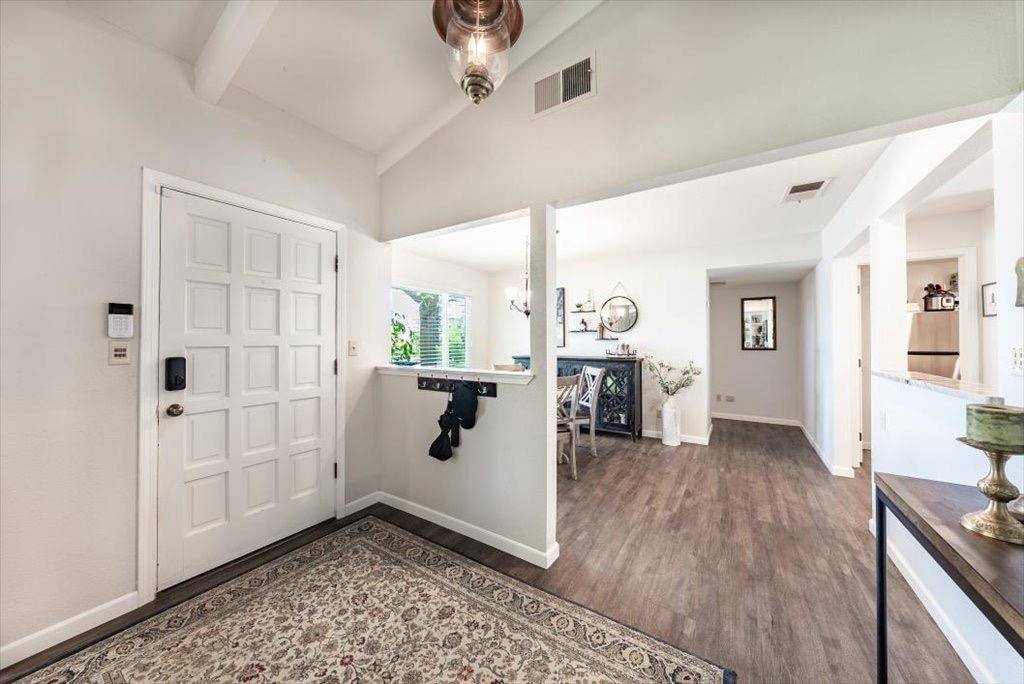 Madera, CA 93636,14066 Skyview RD