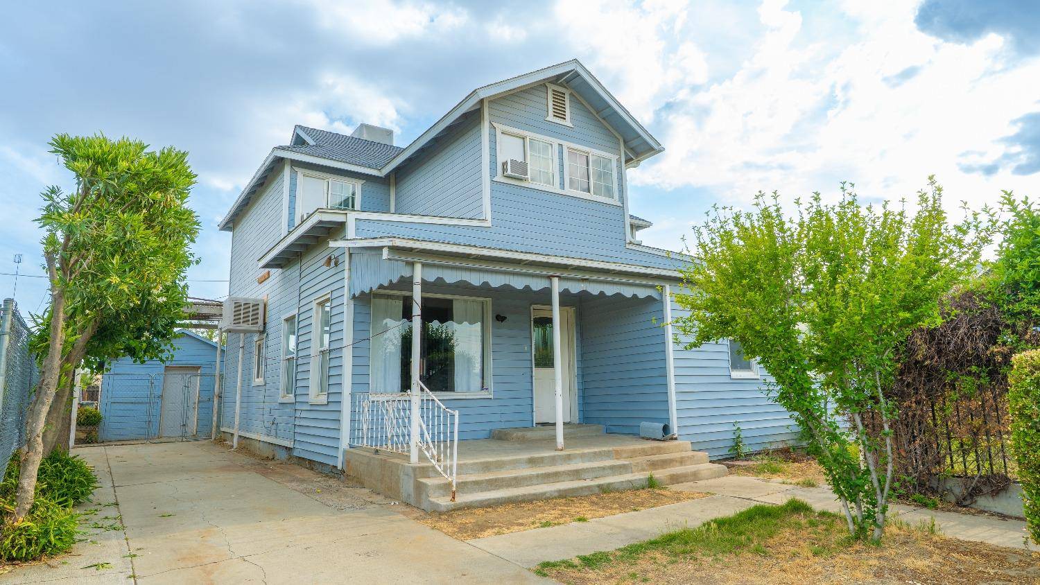 Coalinga, CA 93210,636 E Valley ST