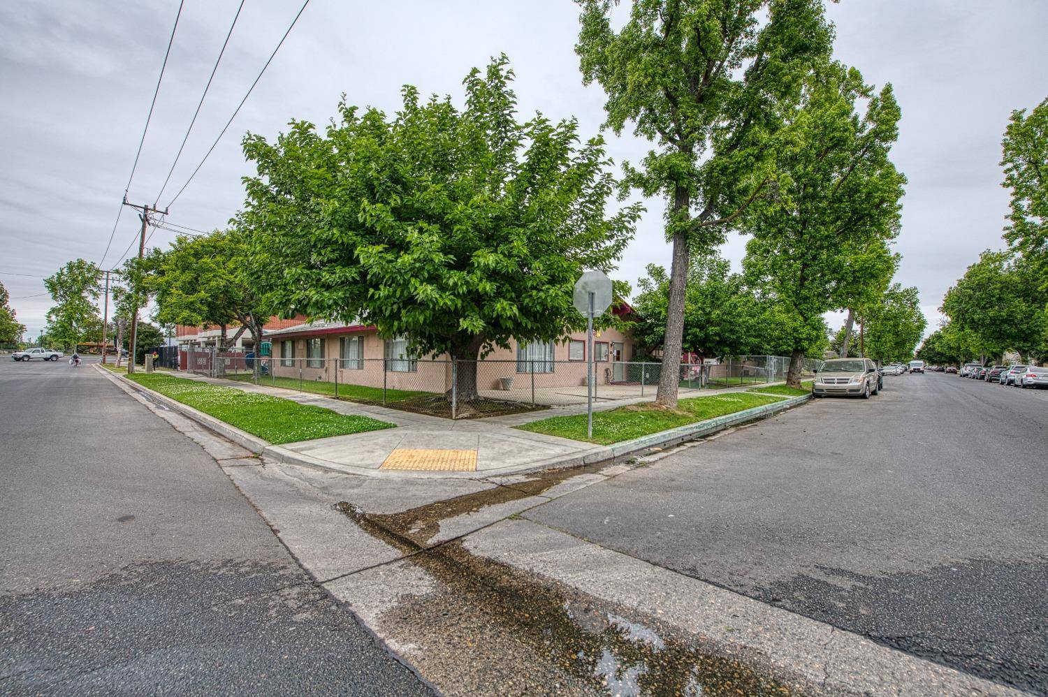 Fresno, CA 93726,3311 E Sierra Madre AVE