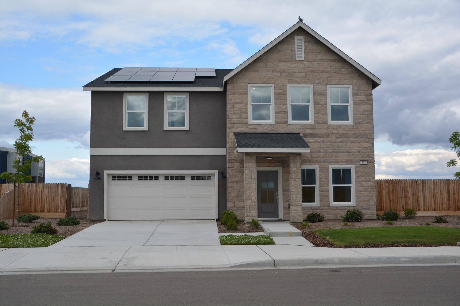 Lemoore, CA 93245,368 Vanderbilt DR