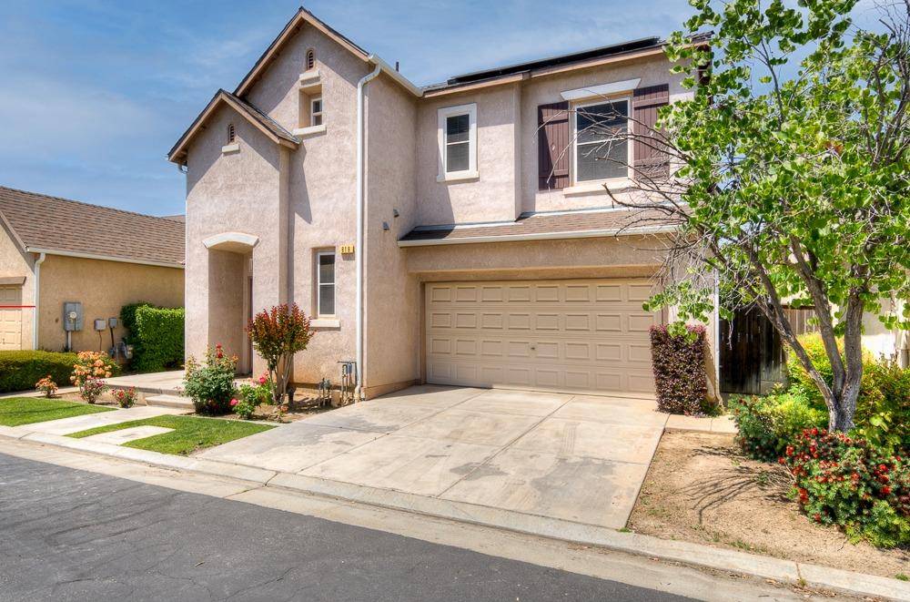 Clovis, CA 93619,619 W Casanova LN