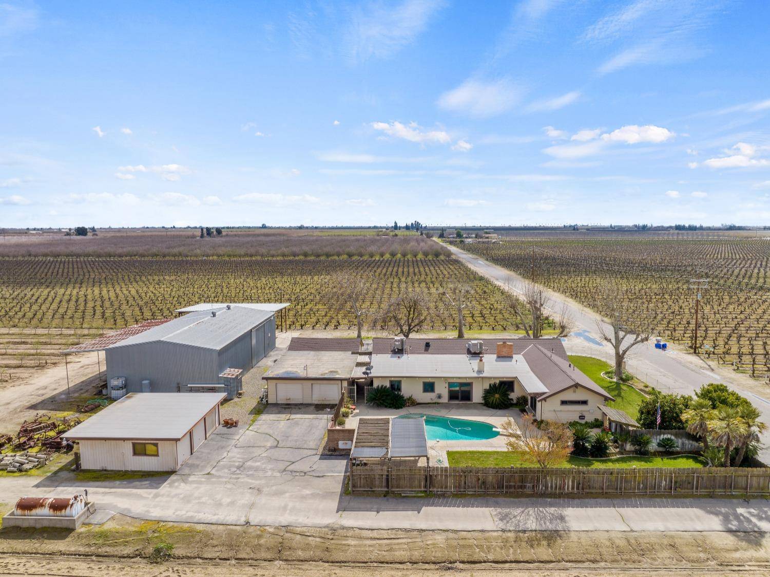 Kerman, CA 93630,3858 N Siskiyou