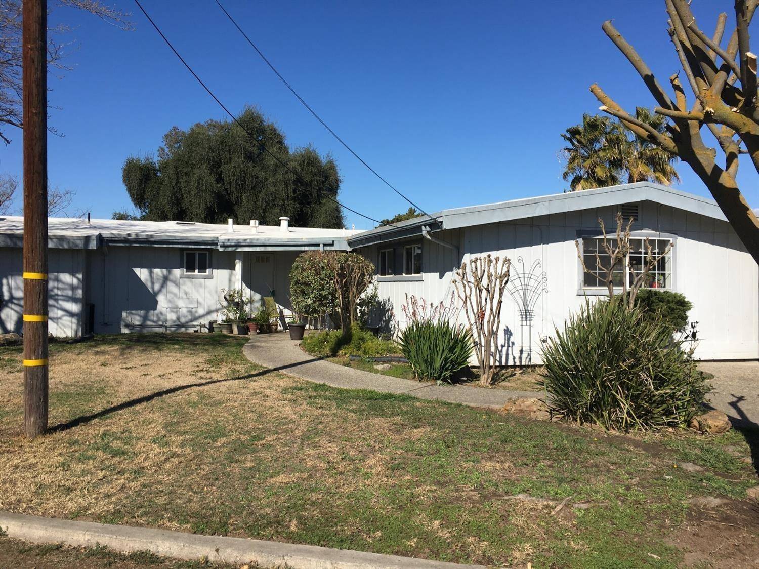 Firebaugh, CA 93622,5864 Columbia RD
