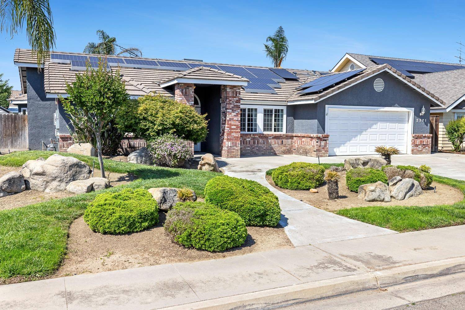 Kingsburg, CA 93631,2371 Sophia LN